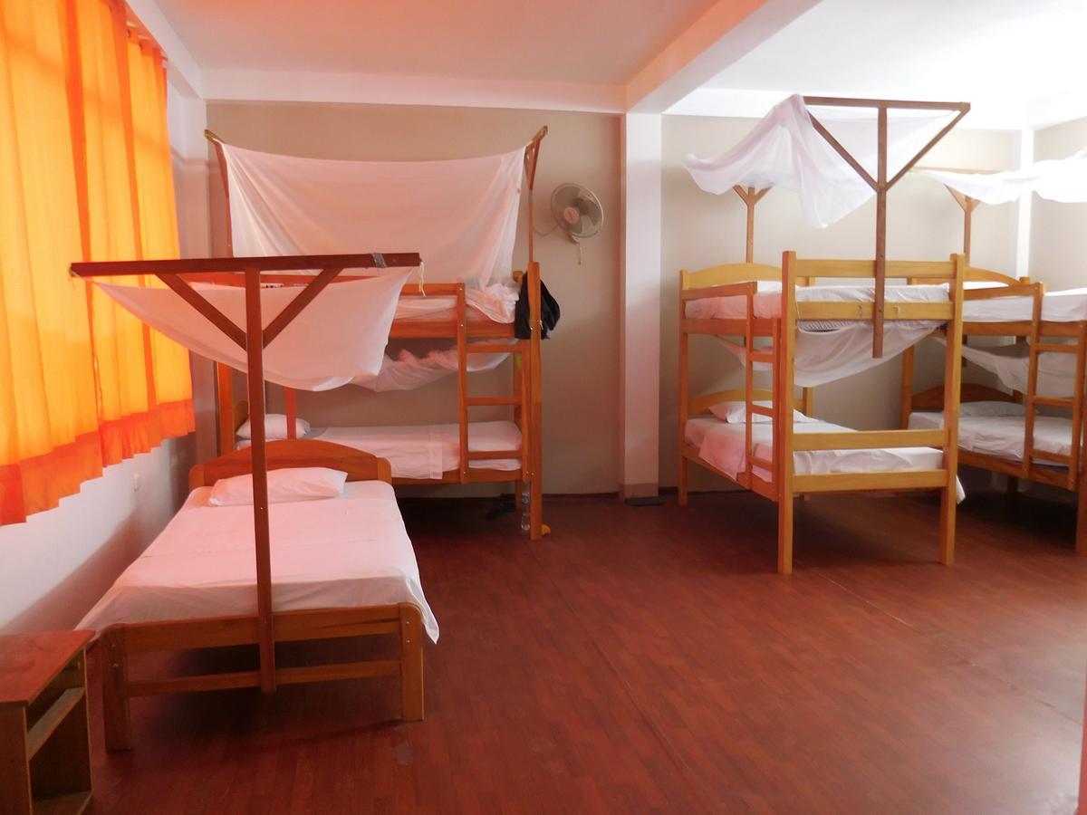 Tambopata Hostel Puerto Maldonado Exterior photo